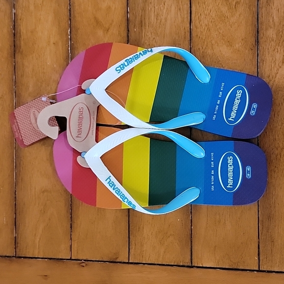 NWT Havaianas S.E. " Top Pride" Rainbow Flip Flops Size:39/40 - US 9/10 - Picture 2 of 7